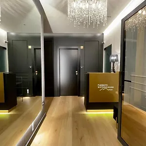 Plebiscito Boutique Gasthuis