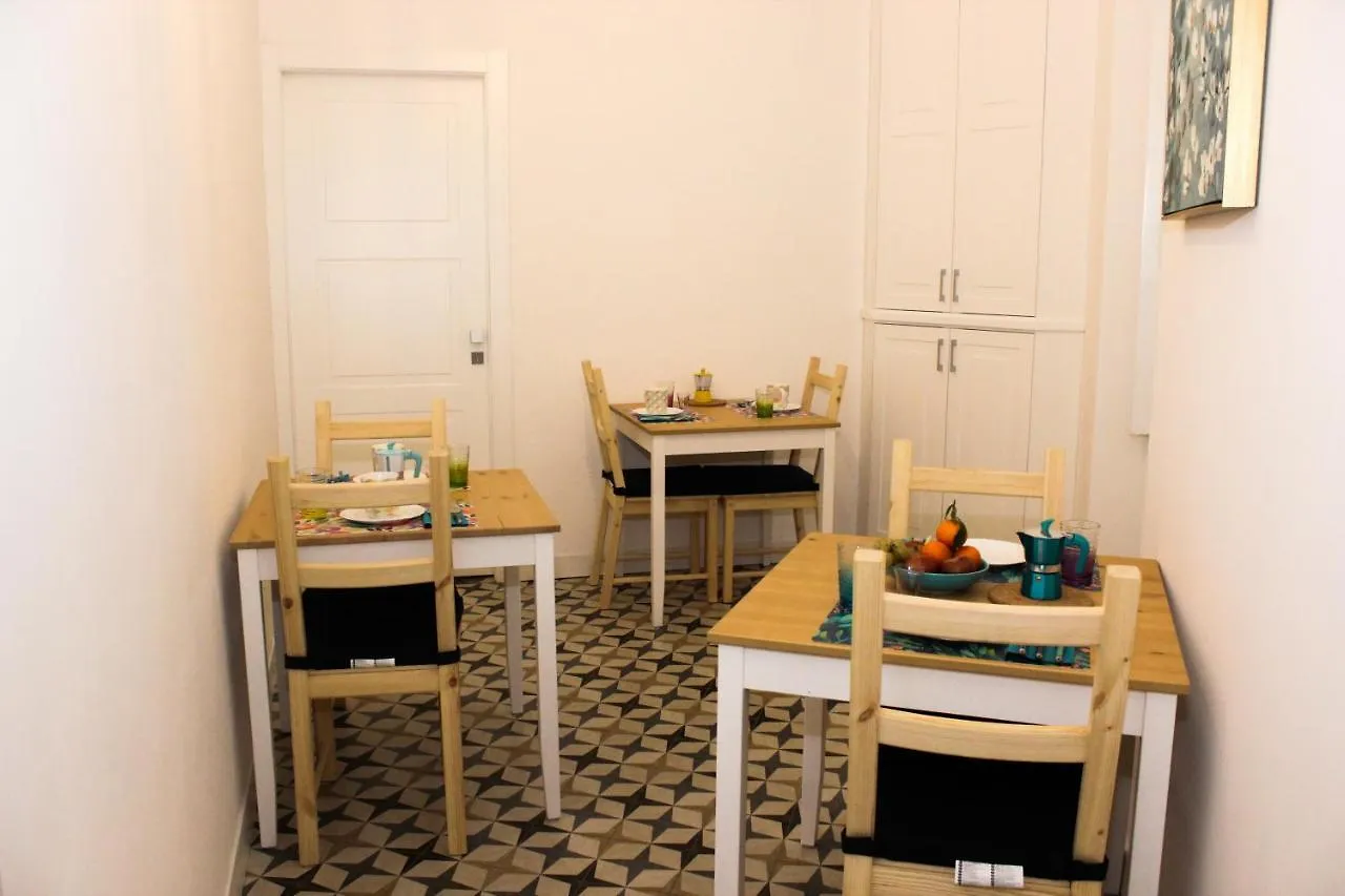 לינה וארוחת בוקר נאפולי Le Chiavi Di Casa